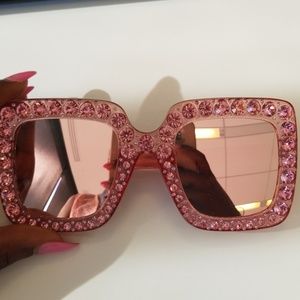 NWOT Cute Jeweled Sunnies